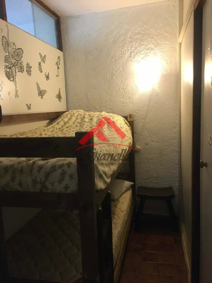 Apartamento ID.2146 - Venta de Apartamento en Punta del Este, Mansa a pocas cuadras del mar, en complejo con todos los servicios