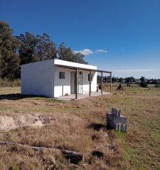 Chacra en venta en Camino Los Ceibos, a sólo  20 km de Punta del Este, 8 has con mejoras - Ref : EQP6970