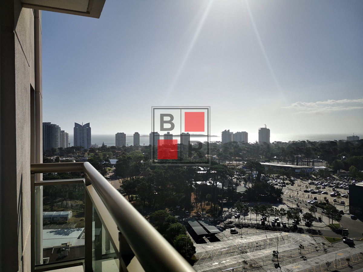 Apartamento ID.1297 - Apartamento en venta en Punta del Este, zona Roosevelt, próximo al Shopping