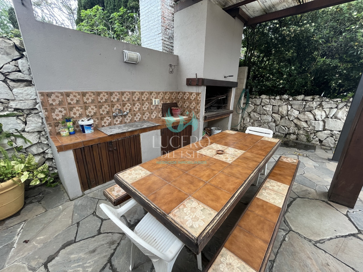 Casa ID.1397 - Venta de Casa en Punta del Este, Mansa 