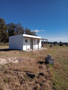Chacra en venta en Camino Los Ceibos, a sólo  20 km de Punta del Este, 8 has con mejoras