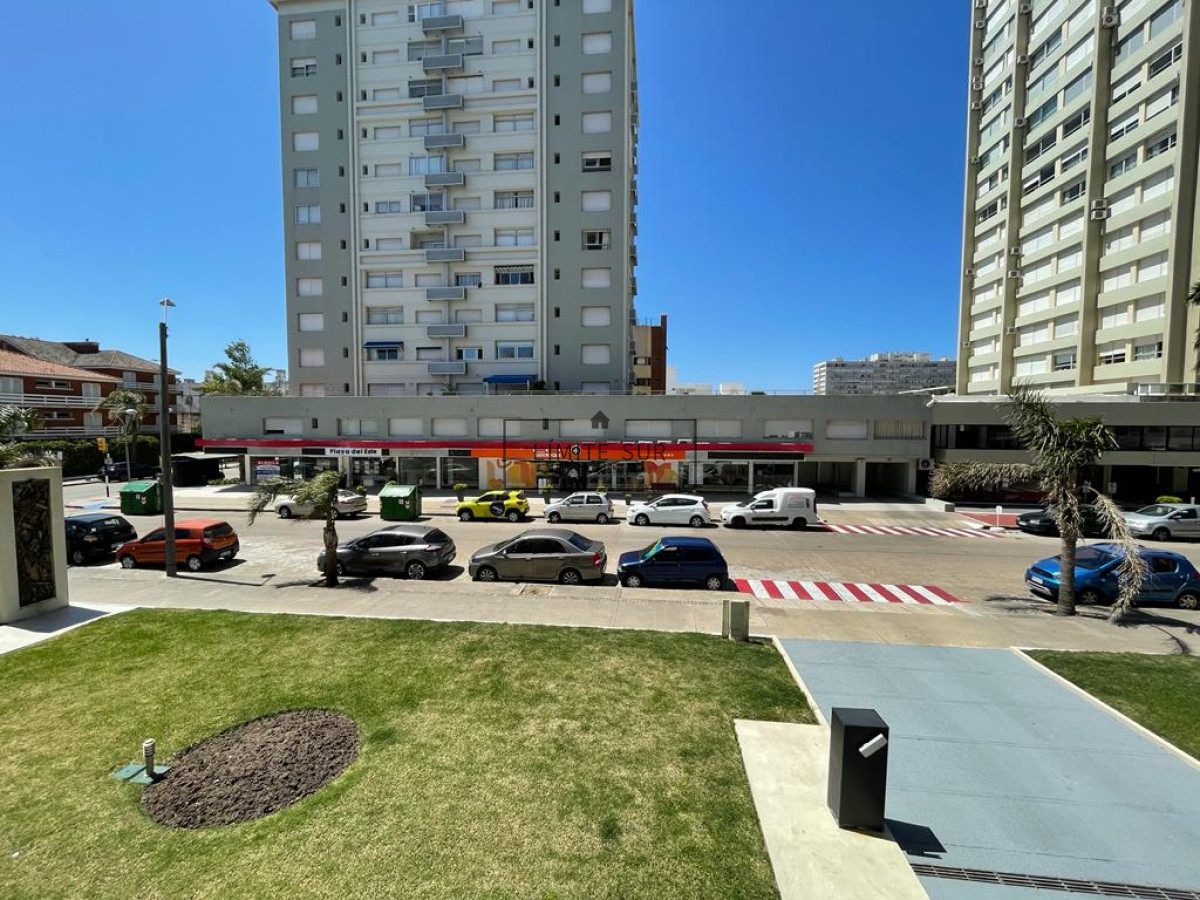 Apartamento ID.160 - Apartamento en venta y alquiler en Península, Punta del Este