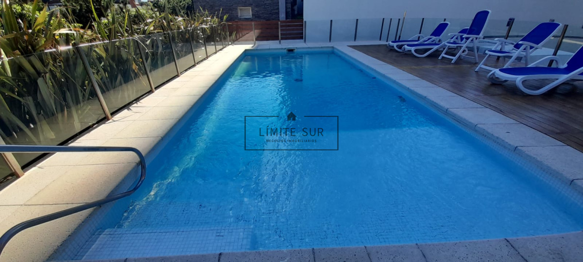 Apartamento ID.114 - Apartamento de 2 dormitorios en Punta del Este, zona playa brava - Piso alto - Pisicina