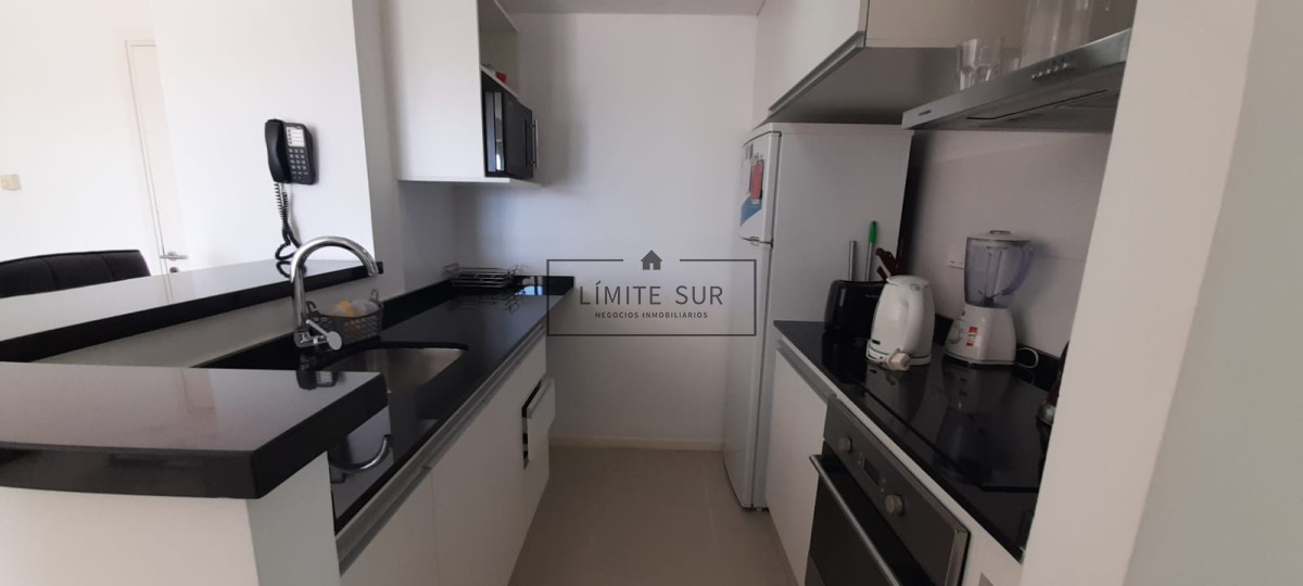 Apartamento ID.114 - Apartamento de 2 dormitorios en Punta del Este, zona playa brava - Piso alto - Pisicina