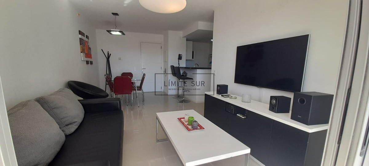Apartamento ID.114 - Apartamento de 2 dormitorios en Punta del Este, zona playa brava - Piso alto - Pisicina