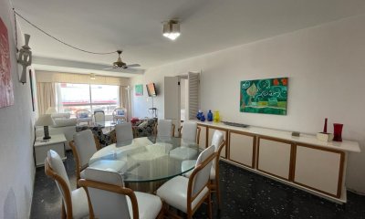 Apartamento en venta y alquiler en Península, Punta del Este