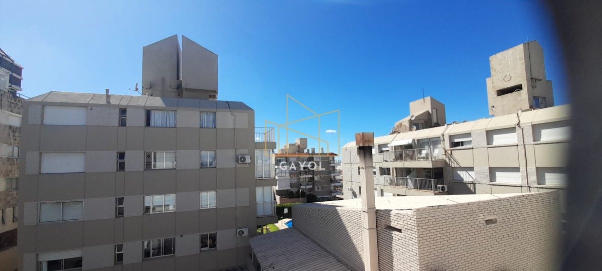 Apartamento ID.695 - Venta de apartamento en Península, Punta del Este, 1 dormitorio 
