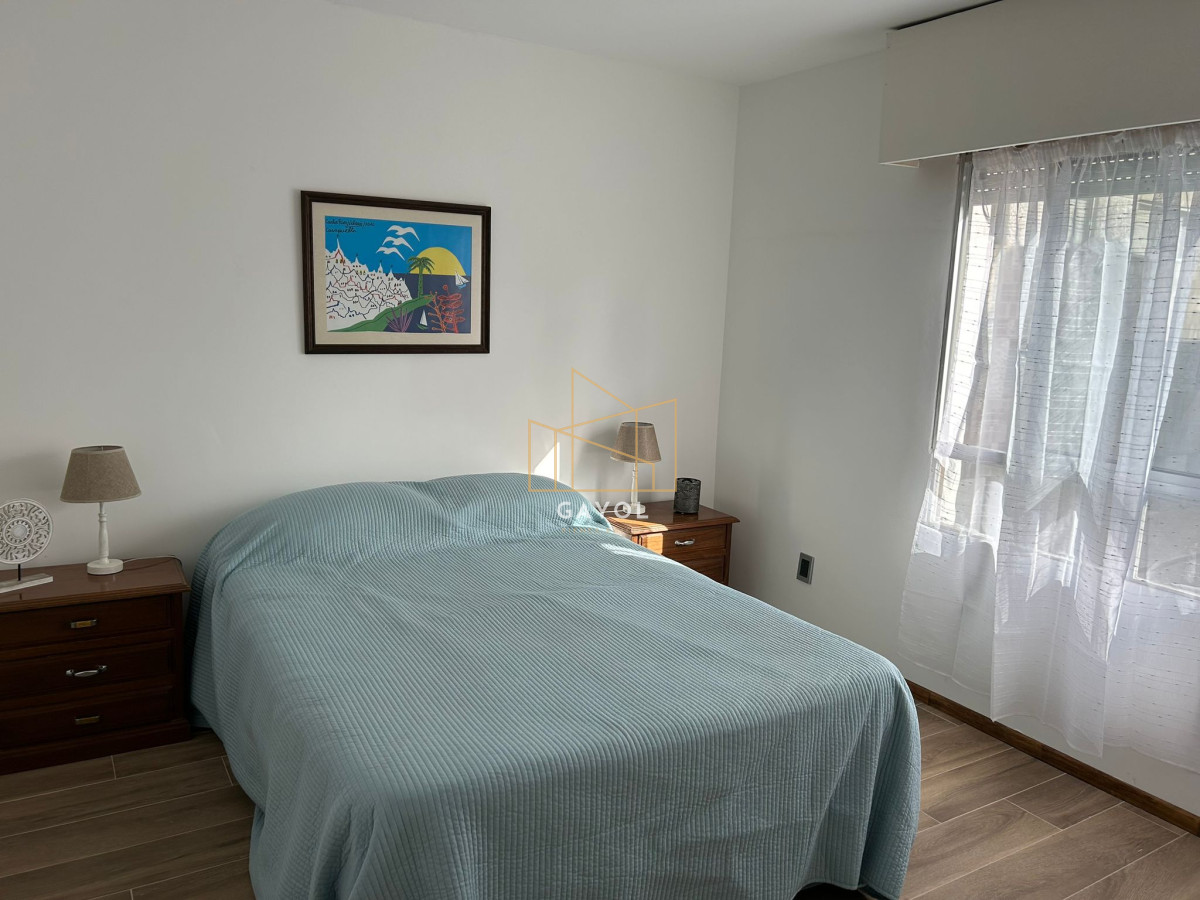 Apartamento ID.695 - Venta de apartamento en Península, Punta del Este, 1 dormitorio 