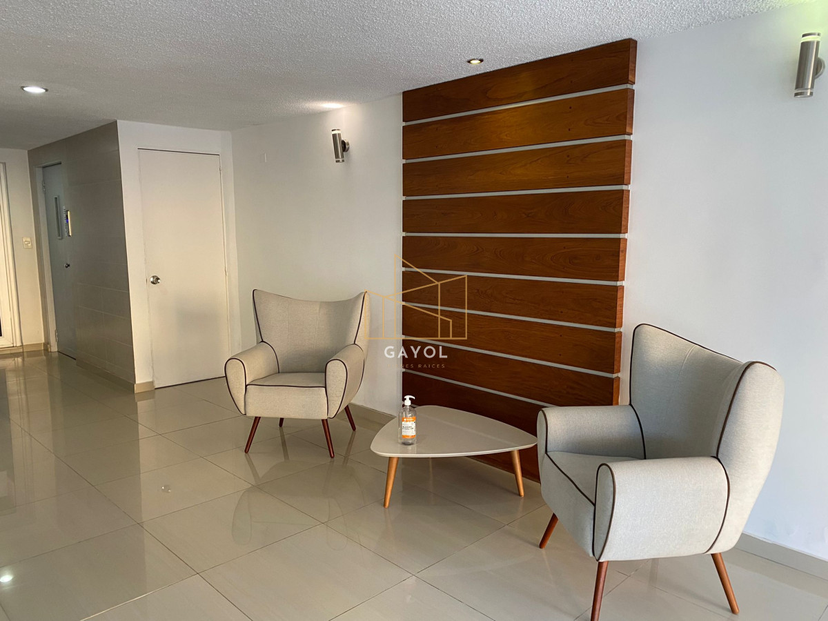 Apartamento ID.695 - Venta de apartamento en Península, Punta del Este, 1 dormitorio 
