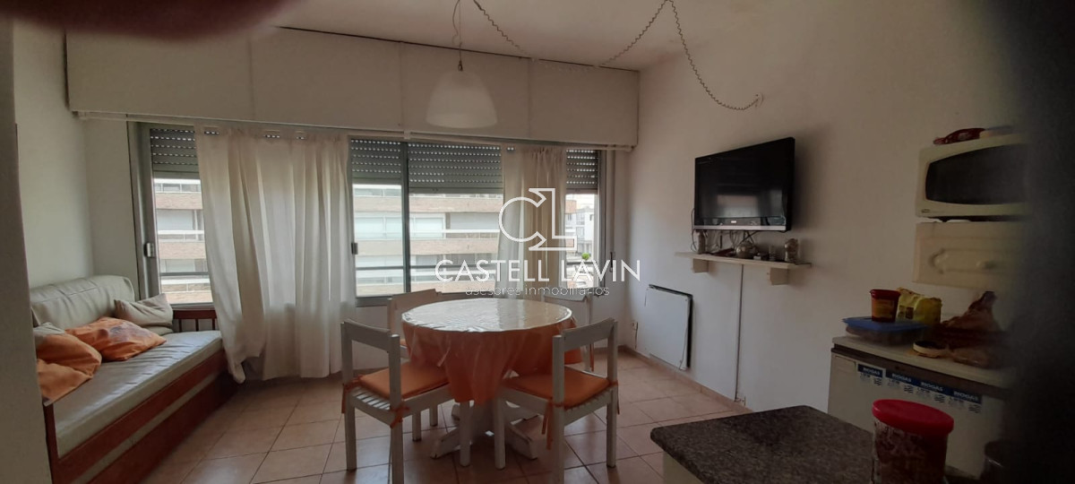 Apartamento ID.375 - Venta Apartamento 1 Dormitorios con bajos gastos Península Punta del Este
