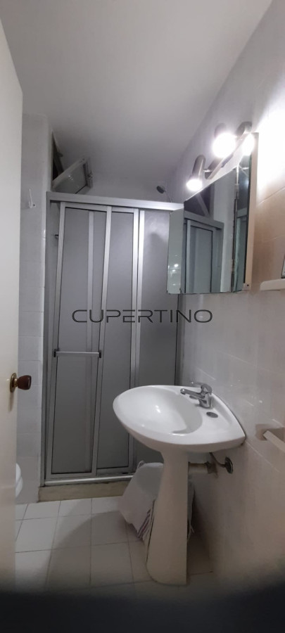 Apartamento ID.233 - Venta  y Alquiler de temporada de Apartamento en 1era línea Brava, 1 dormitorio y medio
