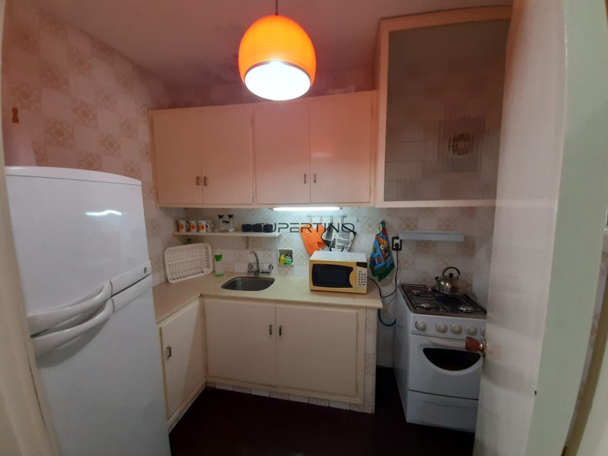 Apartamento ID.233 - Venta  y Alquiler de temporada de Apartamento en 1era línea Brava, 1 dormitorio y medio