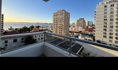 Venta de Apartamento en Punta del Este, península, muy soleado!
