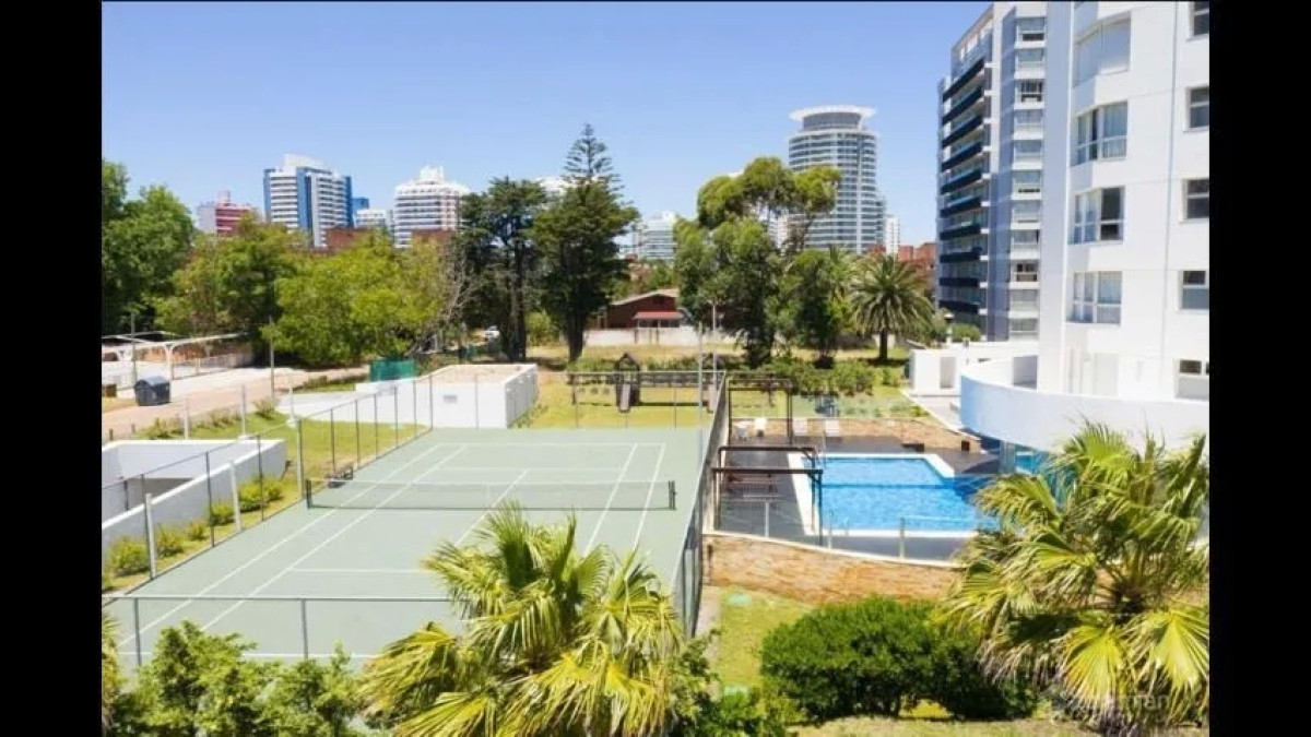 Apartamento ID.195 - Apartamento en Venta y Alquiler en Punta del Este, Mansa