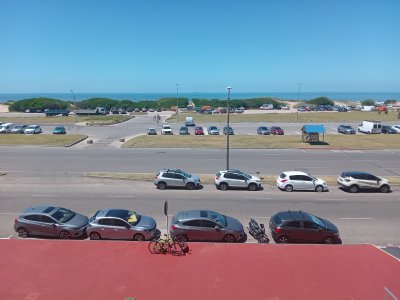 Venta y Alquiler de Apartamento en Punta del Este, Brava , 1era lìnea