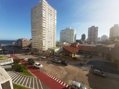 Apartamento en Venta en Peninsula - Punta del Este