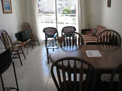 Apartamento en Alquiler temporal a metros de la playa!!!, con servicios - GOR858A