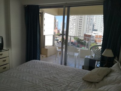Apartamento en Punta del Este, próximo a playa Brava y Mansa, buenos servicios, próximo Enjoy, Conrad - GOR94A