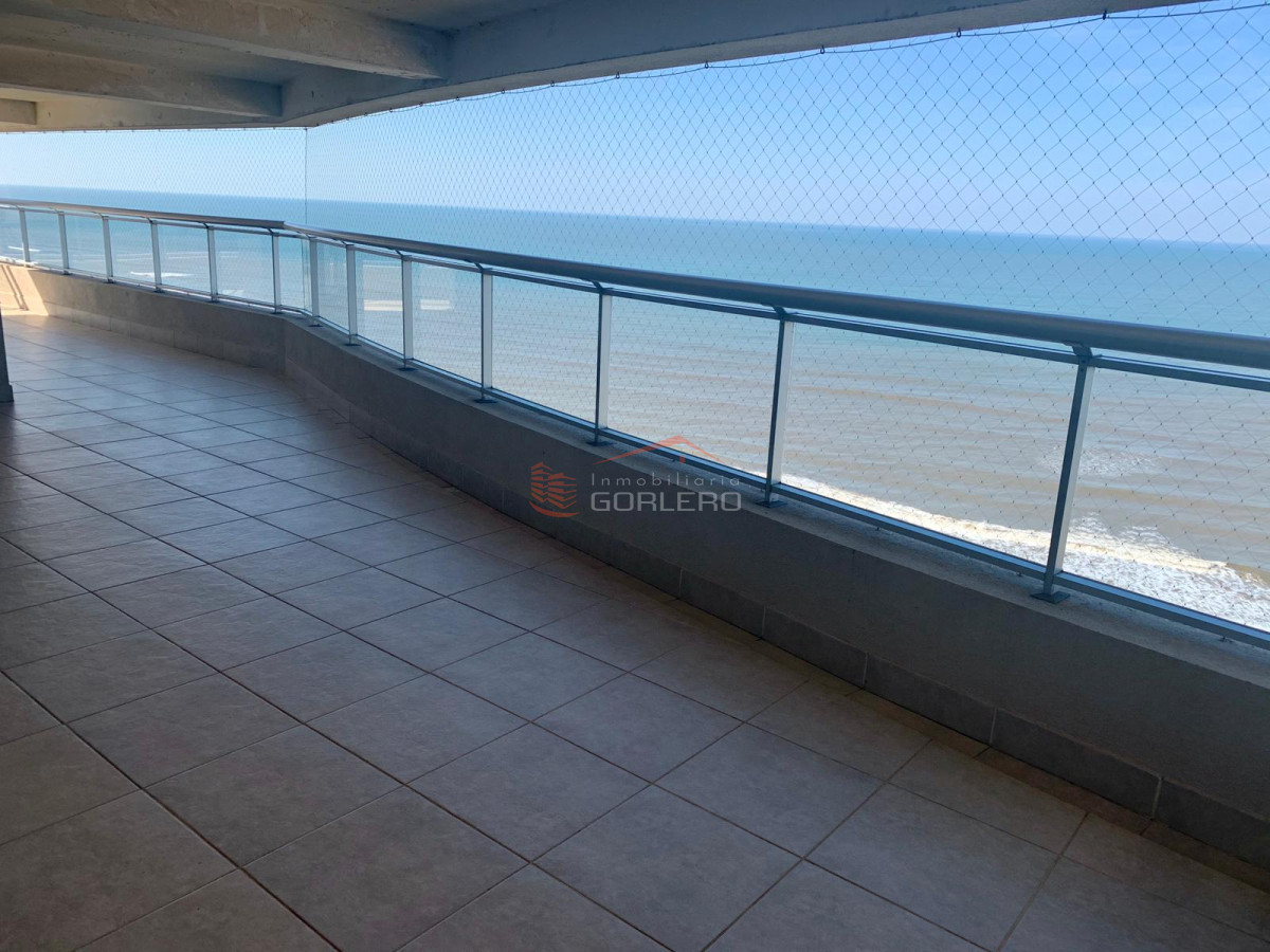 Apartamento en venta, frente al mar, Playa Brava, Punta del Este*4 dormitorios - GOR12153A