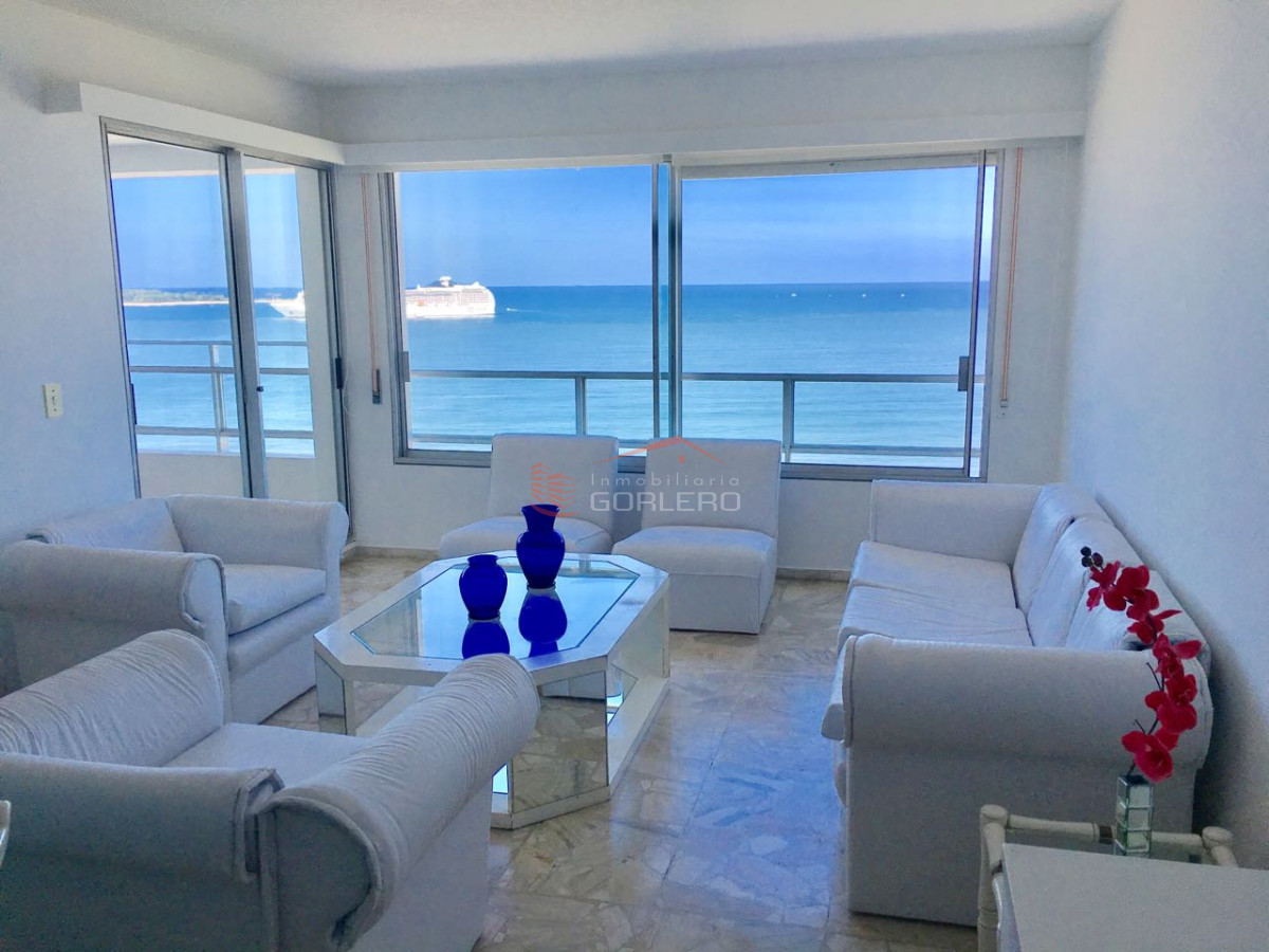 APARTAMENTO en PUNTA DEL ESTE, ZONA MANSA