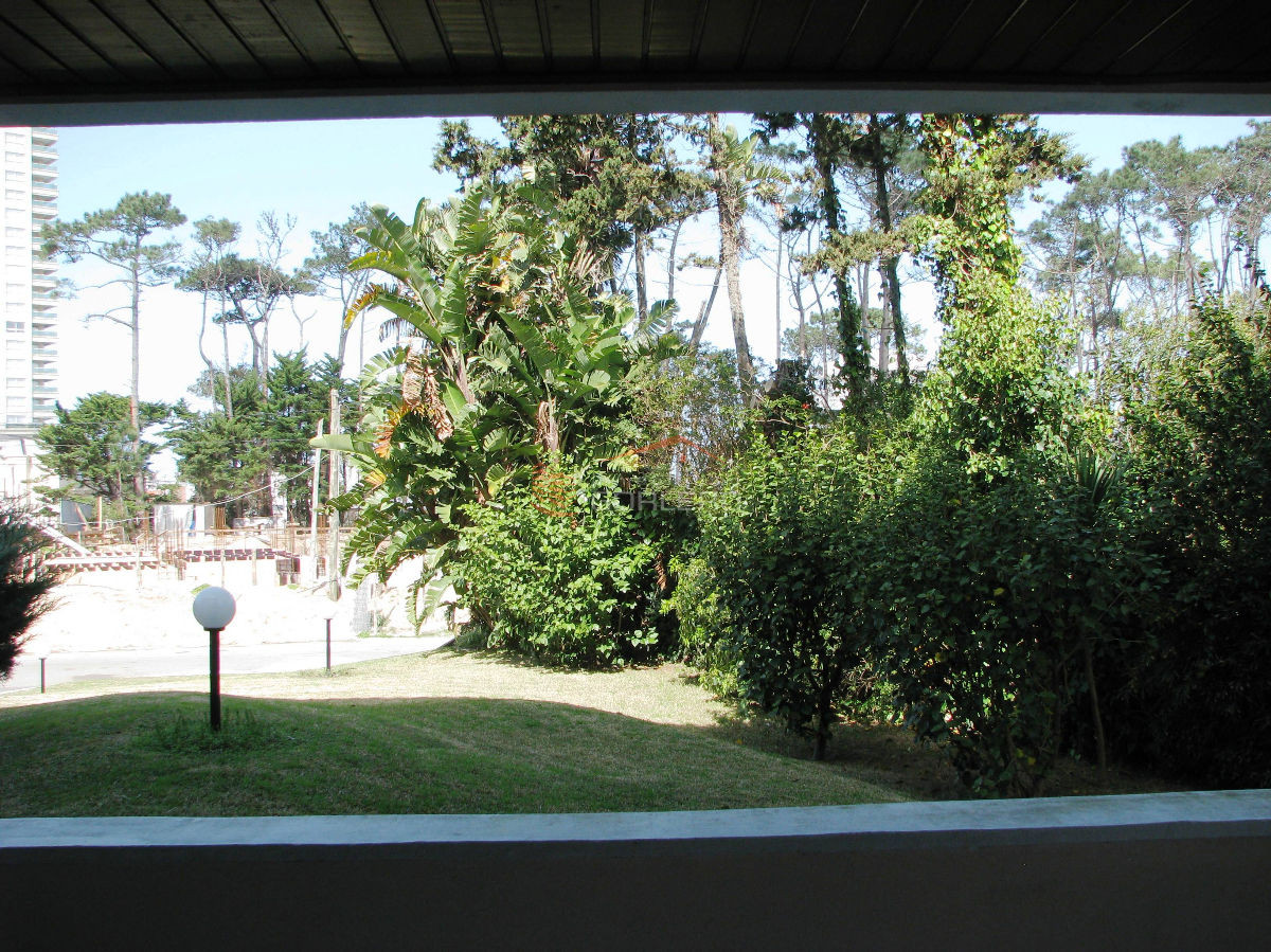 Apartamento en venta y alquiler de verano, Punta del Este, Mansa - GOR1178A