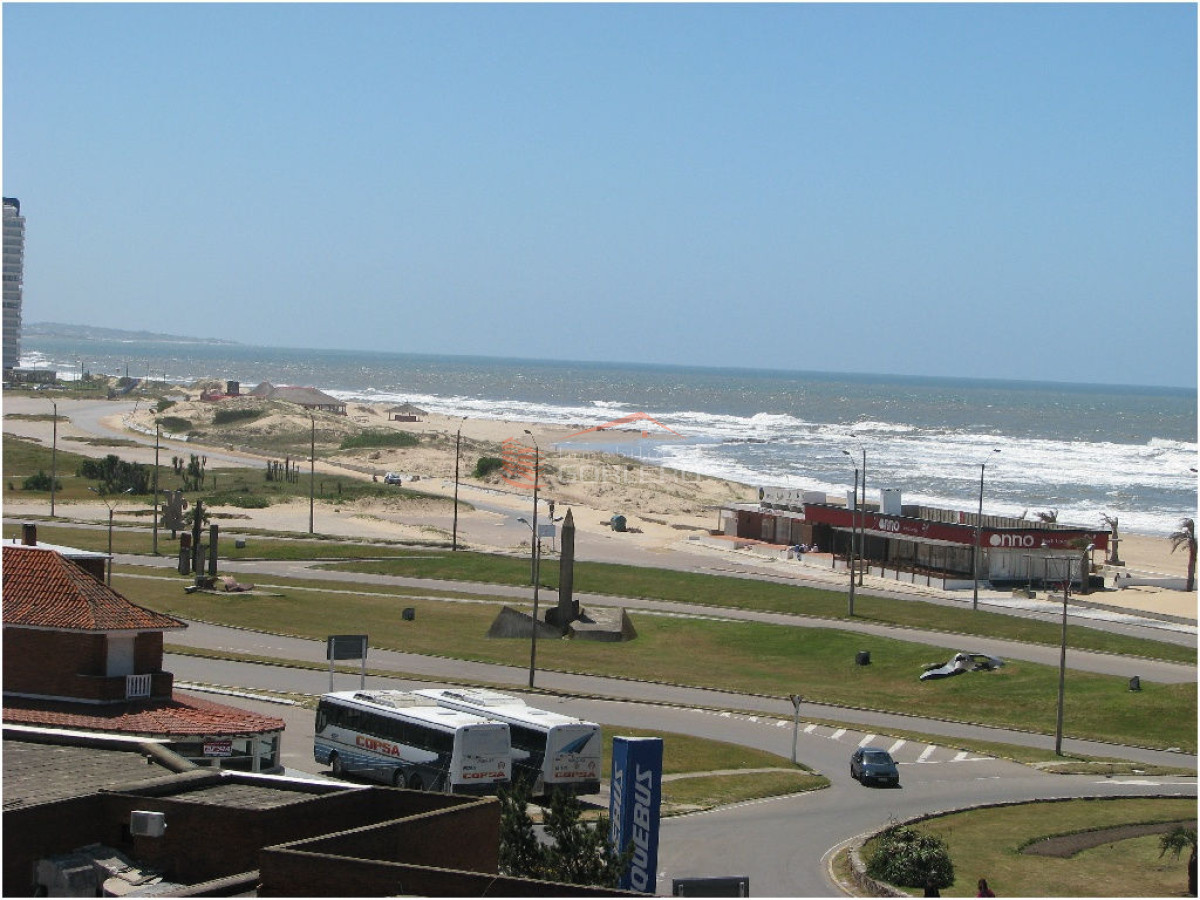 Apartamento en Península - Punta del Este - GOR969A