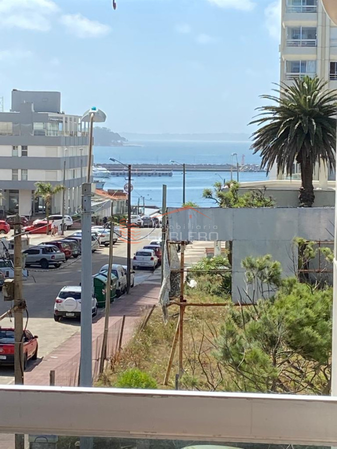 Alquilar de Apartamento en Punta del Este, Península 2 dormitorios.