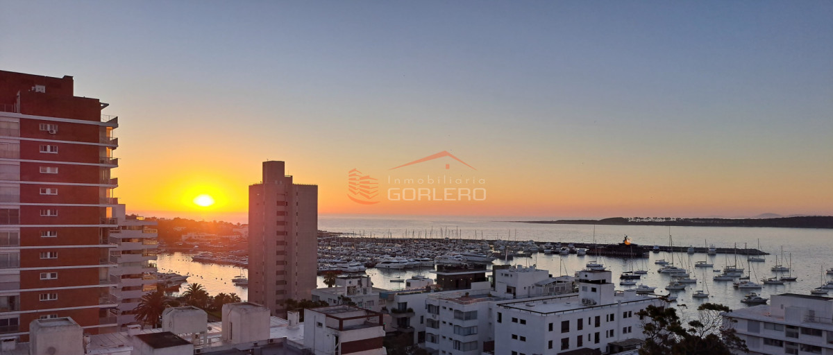 Edificio en península excelentes vistas al puerto  - GOR29988A