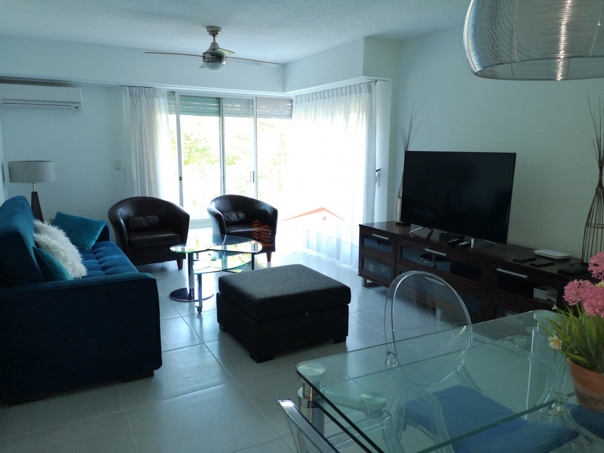 Alquiler de Apartamento en Punta del Este, zona Roosvelt, 2 dormitorios, 2 baños - GOR26068A