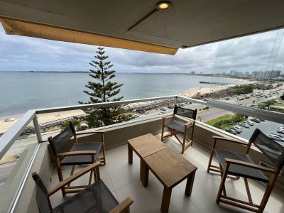 Apartamento en alquiler de temporada en Mansa - Punta del Este - Frente al mar