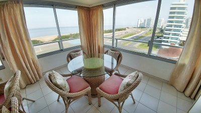 Apartamento en Punta del Este, Brava