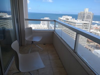Apartamento en Punta del Este, Peninsula con espectacular Vista!!! Piso alto