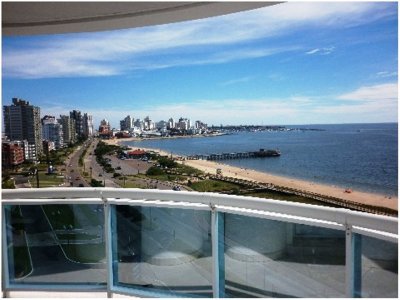 Apartamento en Punta del Este, Mansa