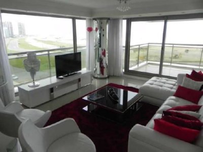 Apartamento en Venta y Alquiler en Punta del Este, Brava