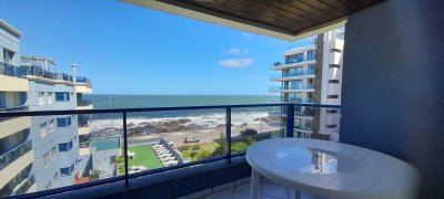 Alquiler de Apartamento en Punta del Este, Península con vista al mar