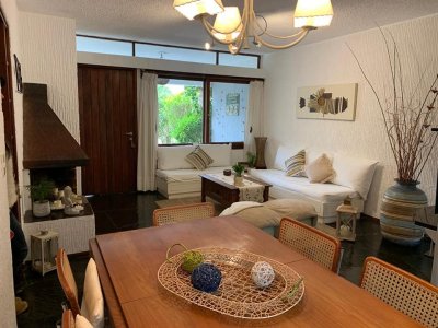 Apartamento en alquiler temporal de 2 dormitorios en Roosevelt - Punta del Este