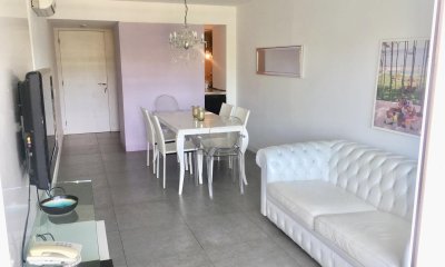 Apartamento en venta y  alquiler temporal en Punta del Este - Zona Roosevelt