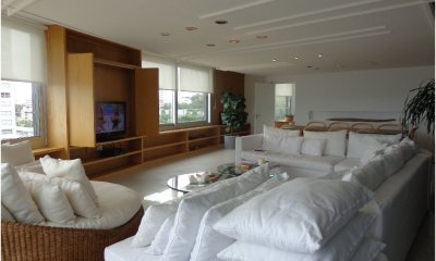 Venta de Apartamento en Punta del Este, primera línea frente a playa brava, espectacular vista!