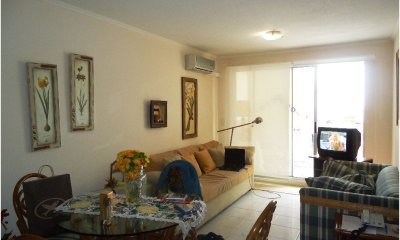 Apartamento en Venta y Alquiler  en Punta del Este , Zona Brava