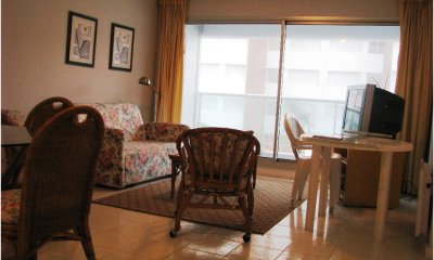 APARTAMENTO en PUNTA DEL ESTE, ZONA MANSA