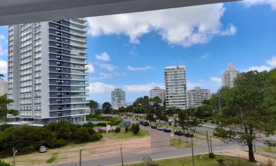 APARTAMENTO en PUNTA DEL ESTE, ZONA BRAVA