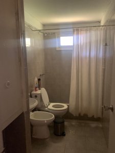 casa en alquiler de temporada en cantegril, punta del este - gor28488c