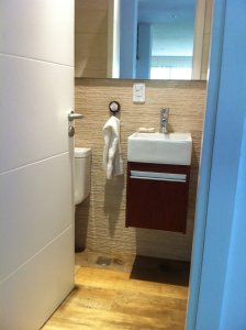 casa en venta en punta ballena, complejo solanas con todos los servicios! - gor27012c