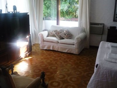 casa en  alquiler temporal en punta del este, mansa - gor18077c