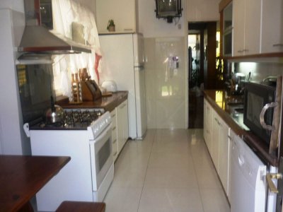 casa en  alquiler temporal en punta del este, mansa - gor18077c