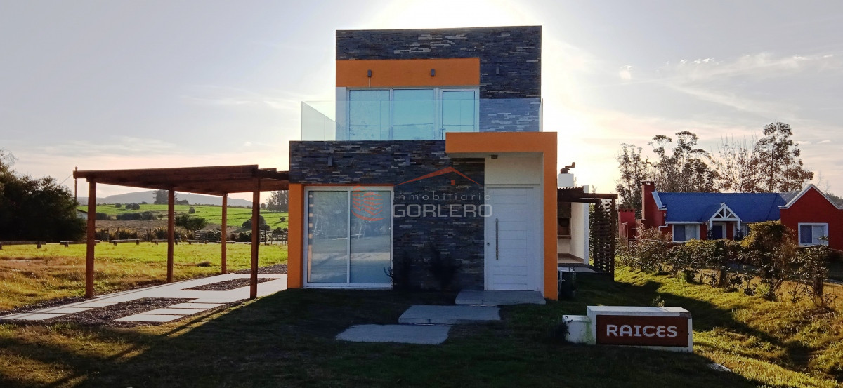 Espectacular!! Casa en alquiler en Pueblo Edén, muy lindo entorno - GOR28001C