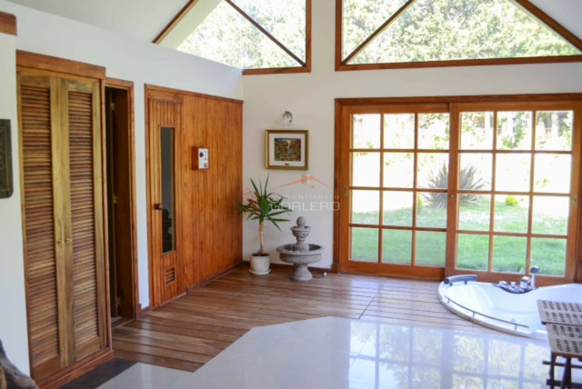 Beverly Hills - GoPunta - Portal Inmobiliario de Punta del Este - Maldonado