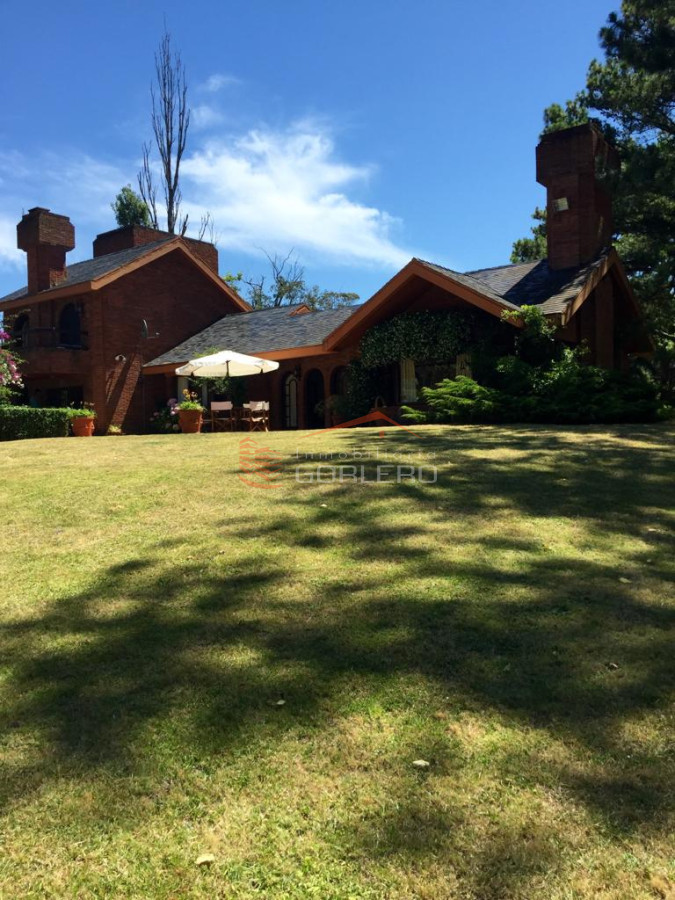 Beverly Hills - GoPunta - Portal Inmobiliario de Punta del Este - Maldonado