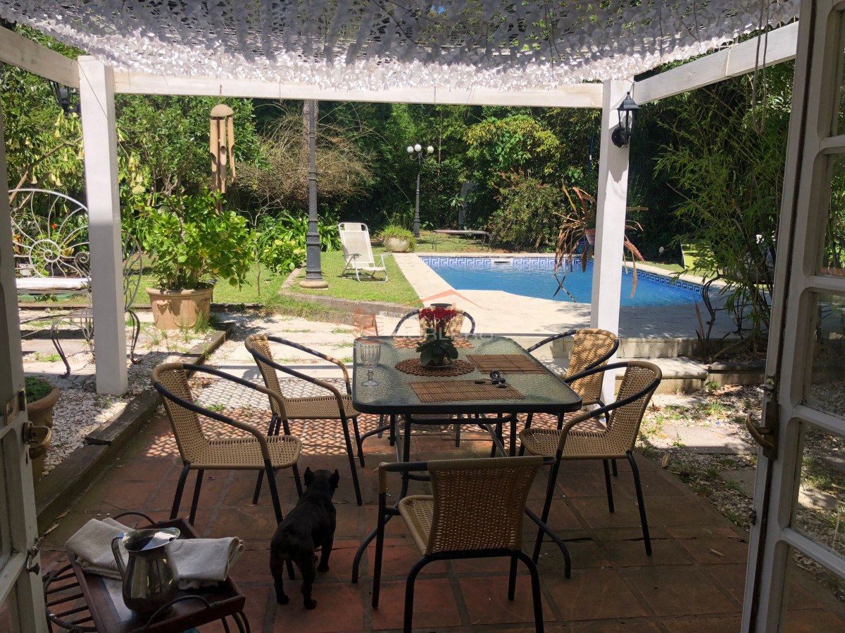 casa en venta y alquiler temporal en  pinares, punta del este - piscina barbacoa - gor17390c
