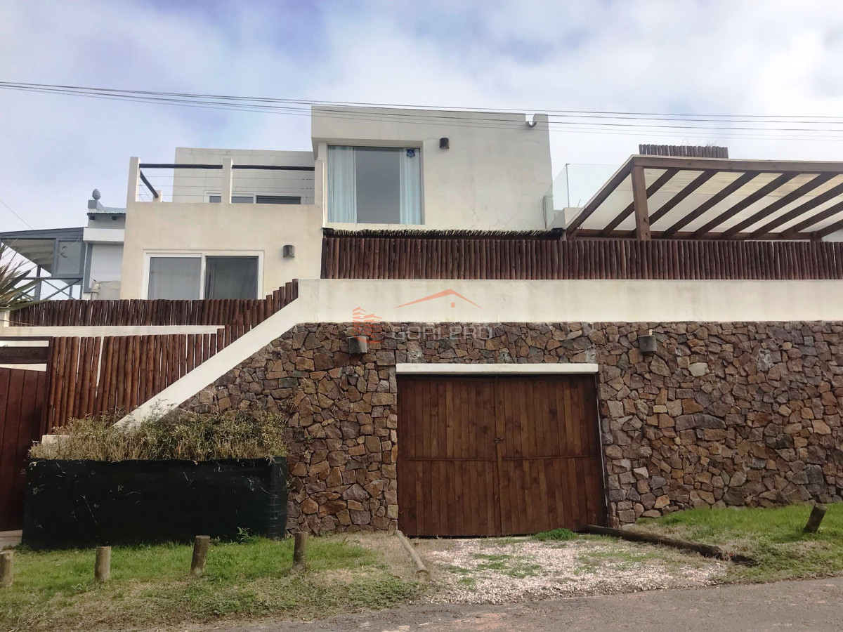 casa en venta en la barra. a metros del mar - gor27898c